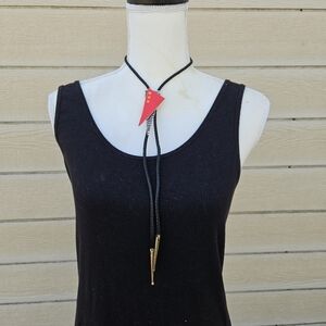 ceramic triangular bolo tie red and black